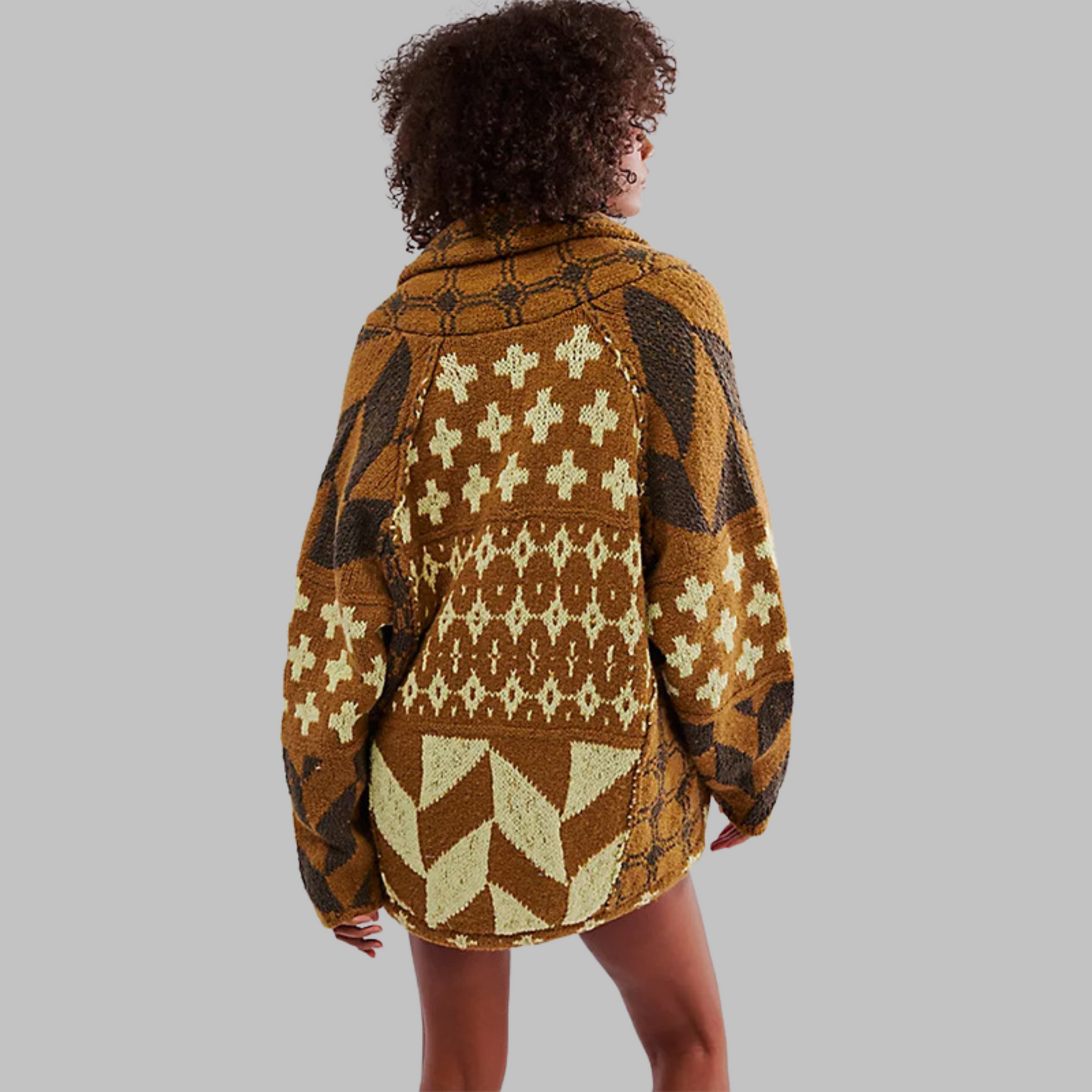 ESTERA | VINTAGE OVERSIZE CARDIGAN MIT KNÖPFEN, LANGEN ÄRMELN UND HEMDKRAGEN