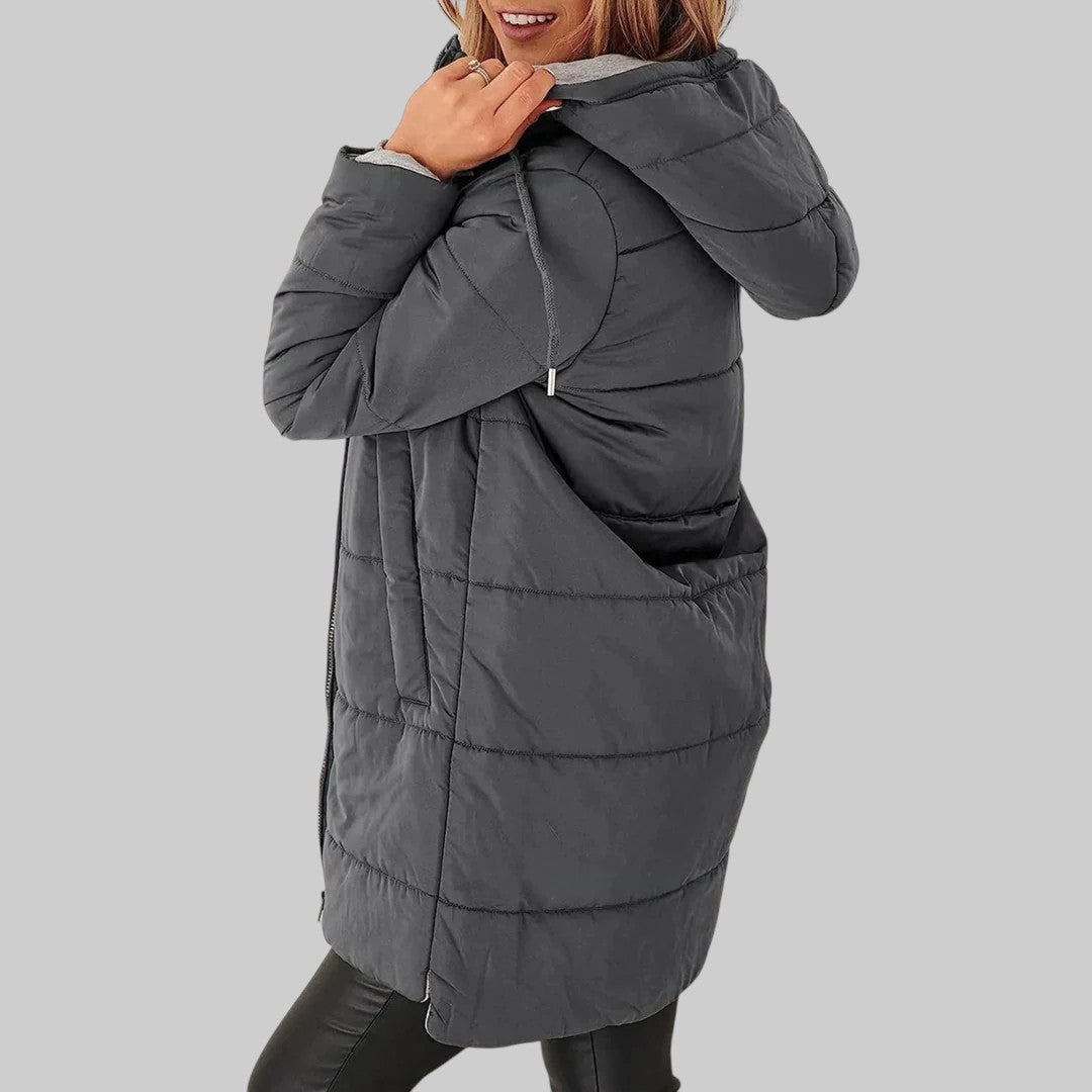FLORA | LÄSSIGE STEPPJACKE MIT KAPUZE