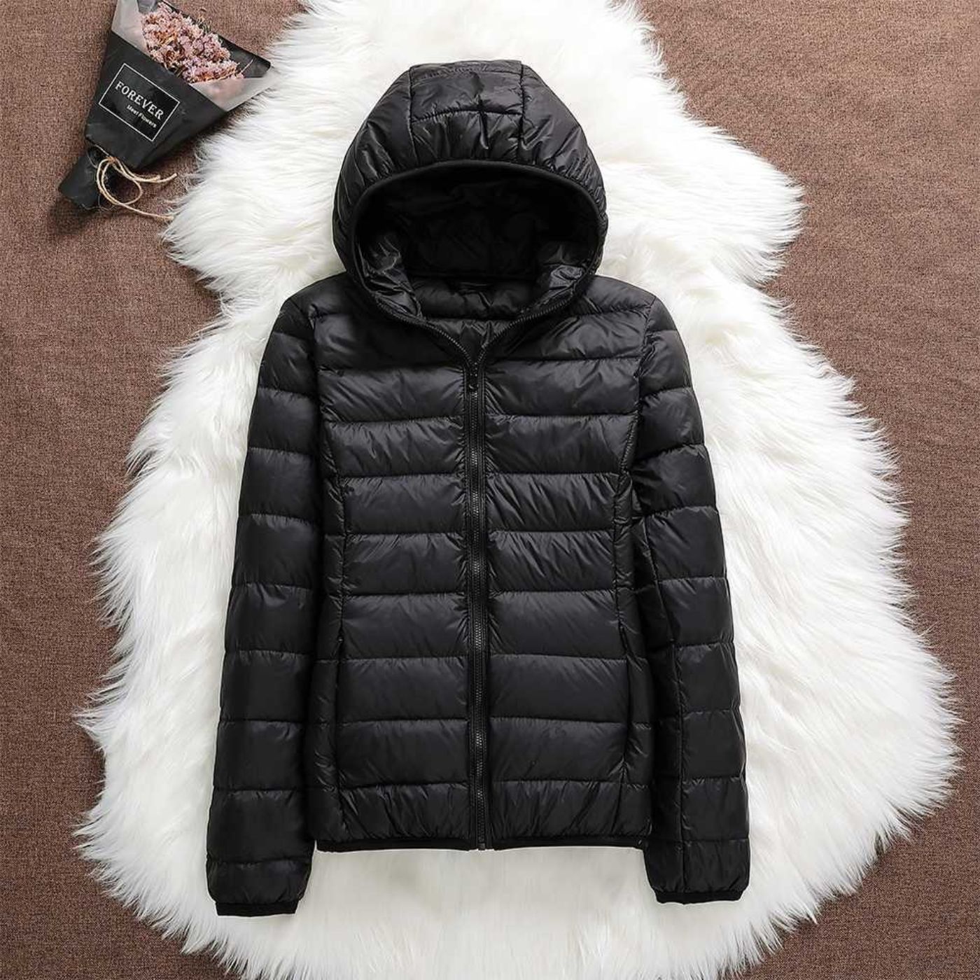 Freja | Ultraleichte Wasserdichte Winterjacke