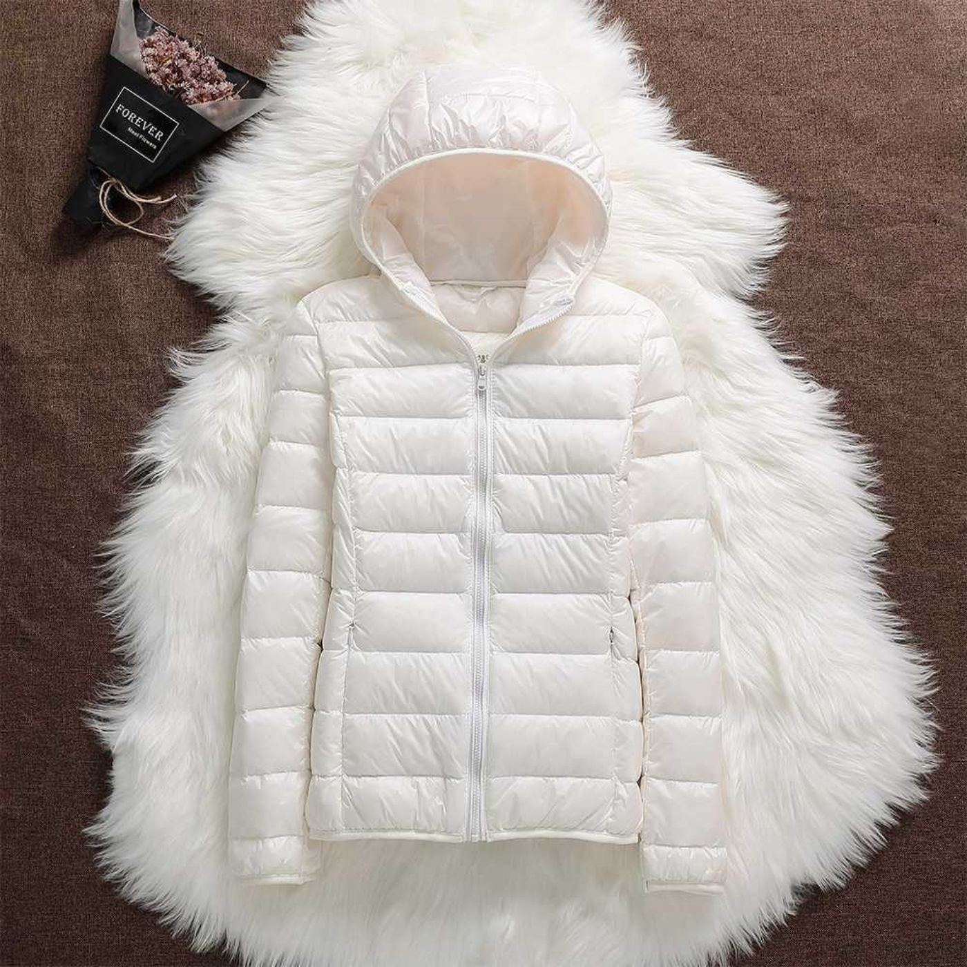 Freja | Ultraleichte Wasserdichte Winterjacke
