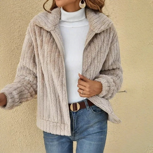 Evita | Gemütliche Flauschige Komfortjacke